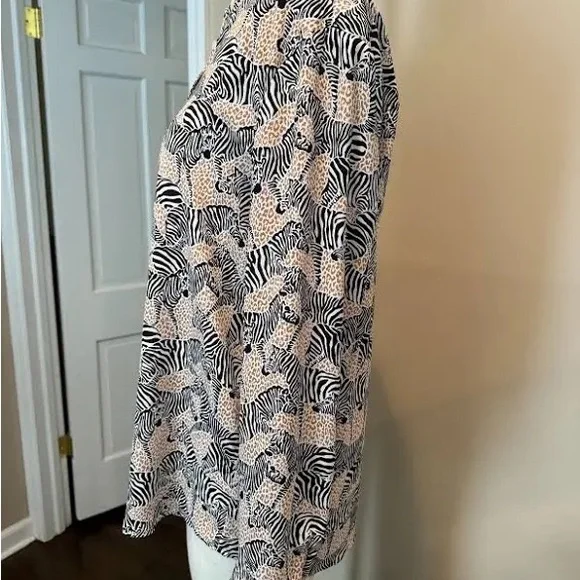 J. Crew Band Collar Zebra Print Blouse - Medium - NWOT- Rt $65 - Picture 3 of 4